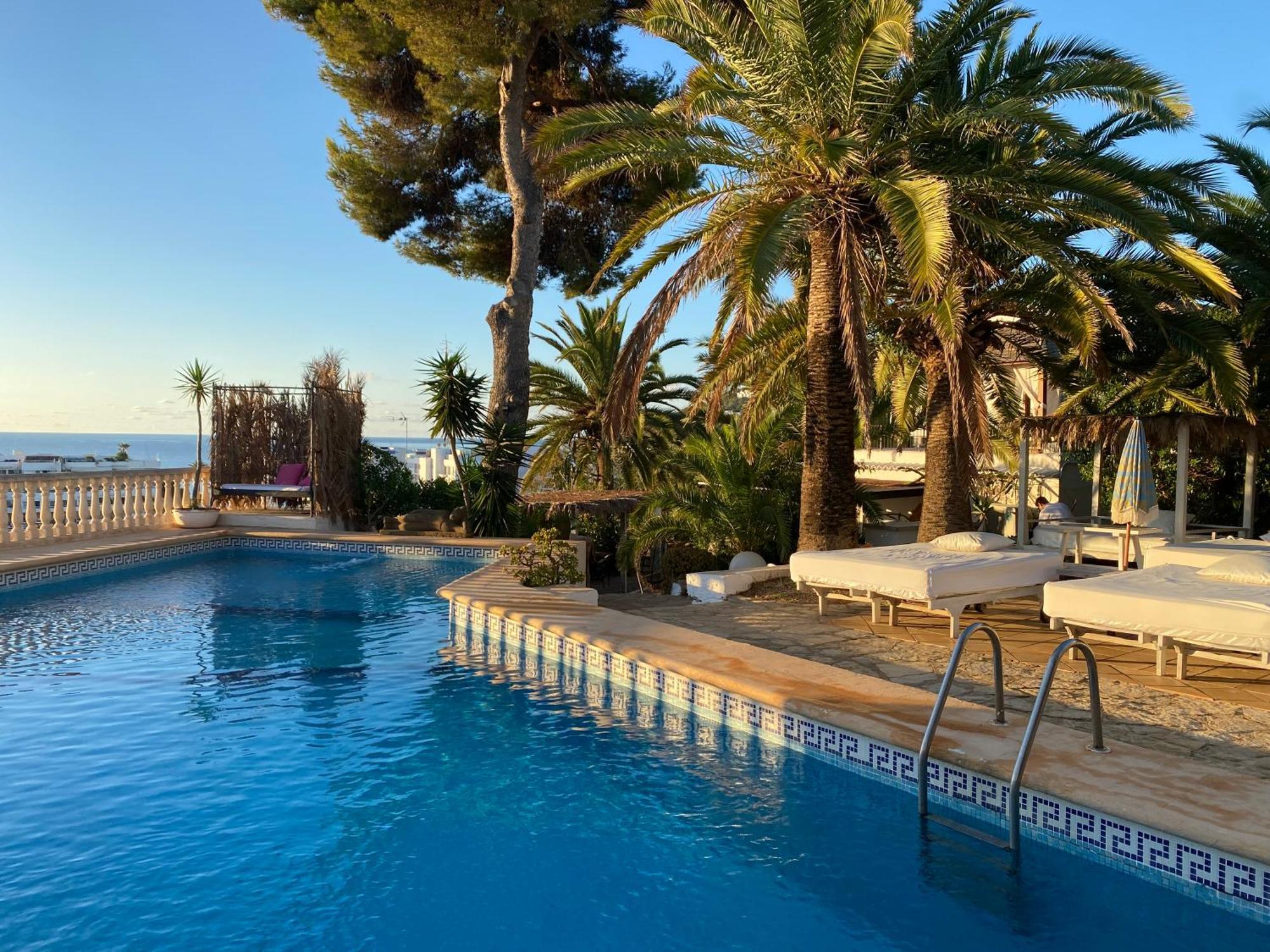 Buenavista & Suites Santa Eularia des Riu Eksteriør billede